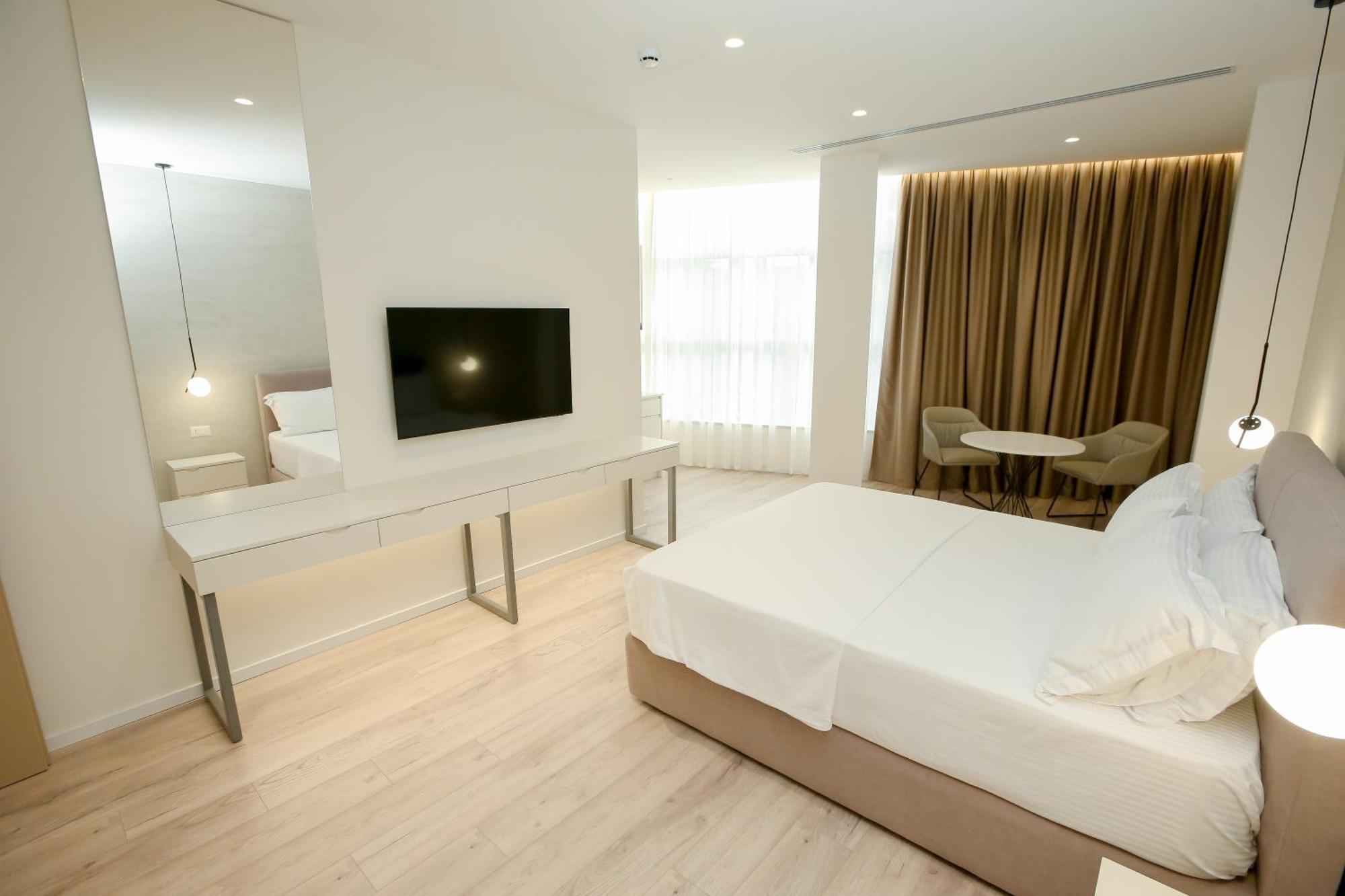 Nos Luxury Rooms Shkoder Exterior photo